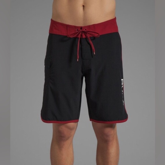 RVCA Men's Classic Length 20" Eastern Board Shorts Swim Trunks Black N Red SZ 38 - Picture 1 of 10